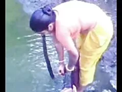 স্বামী বাচ্চাদেরচুদাচুদি ও স্ত্রী