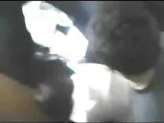 স্বর্ণকেশী মা লাগে মেয়েদের চুদাচুদি 2 হাত