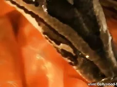 সুন্দরি সেক্সি মহিলার বাংলা নতুন চুদা চুদি