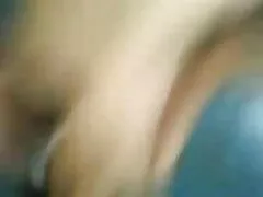 নাতাশা ও কেলি খেলা খেলতে 