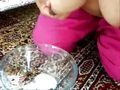 বড় সুন্দরী মহিলা চুদদাচুদি