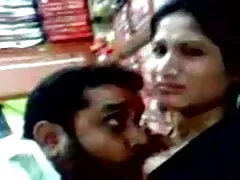 ডগী-স্টাইল মেয়েচুদাচুদি সুন্দর