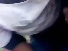 মেয়ে একটি সশব্দ হস্তমৈথুন চুদারচুদি অনুভব!
